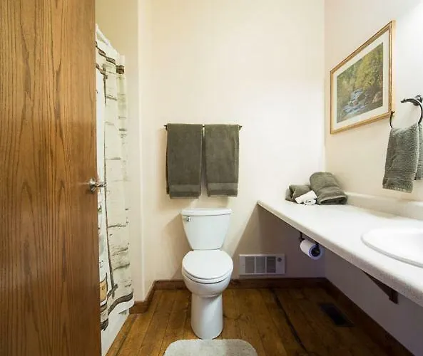 Wyoming High Country Lodge *