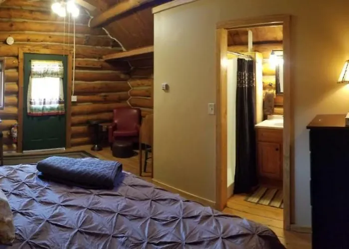 Wyoming High Country Lodge Lovell